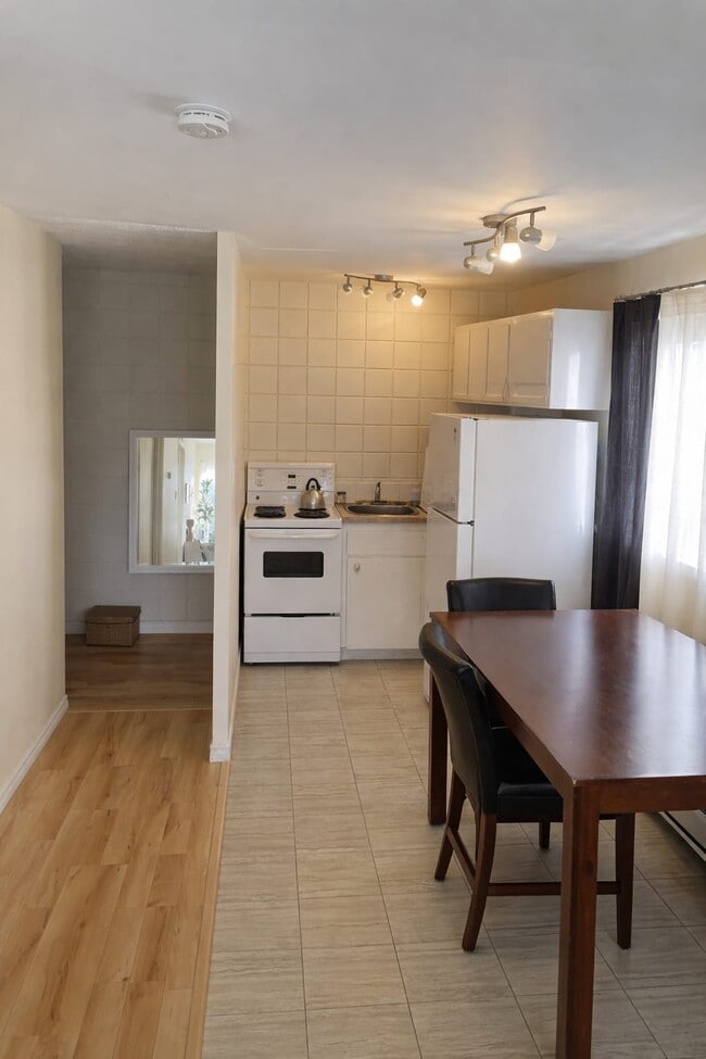 Photo - 1001-1002 2 Ave NW Unit 7