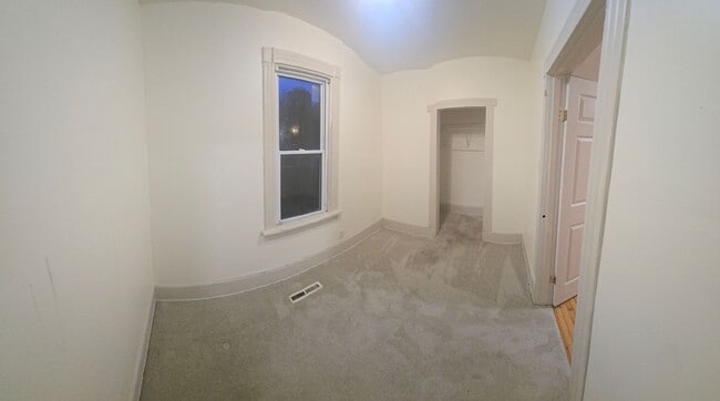 Photo - Charming 2-Bedroom in the Heart of the Lower East Side Unidad #2 Lower Rear