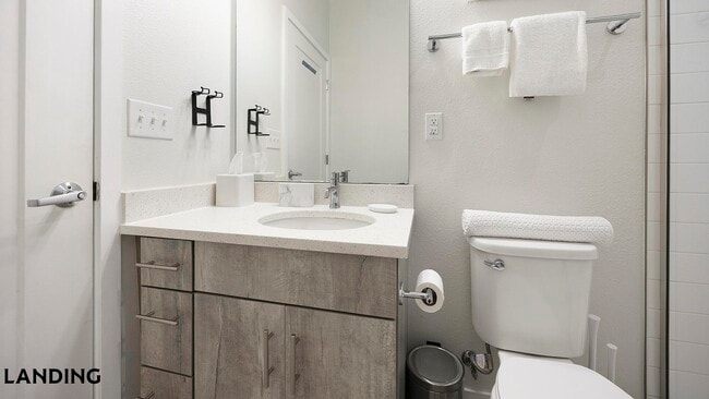 Photo - 3022 Zuni St Unidad 304