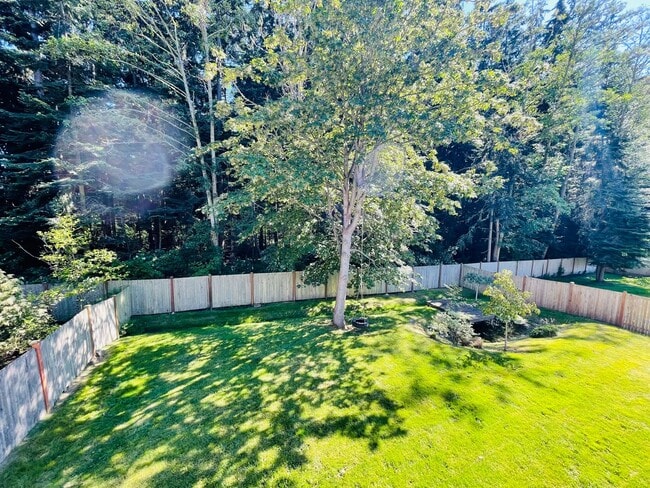 Photo - Beautiful 5 Bedroom Home in Coupeville! Pet Friendly!