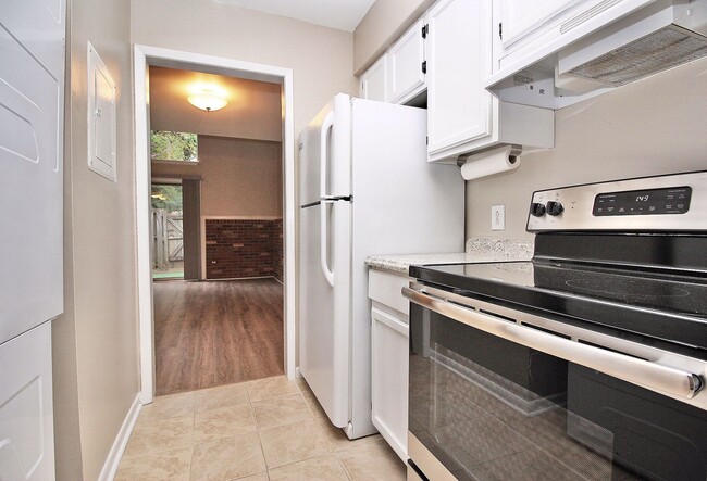 Photo - 3127 Heathstead Place