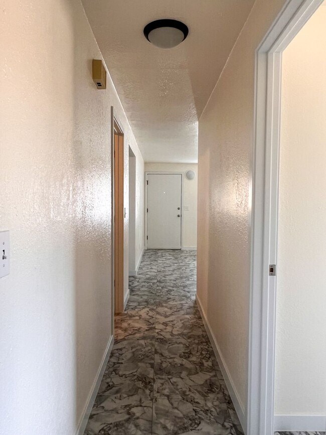 Photo - OWN937 Unidad 260 HOBBS ST