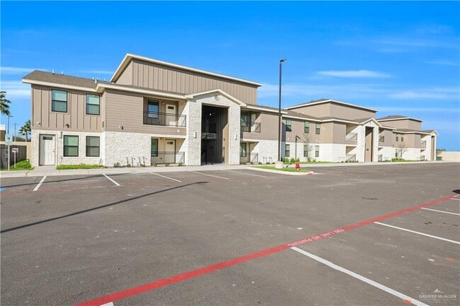 Building Photo - 16 N 23rd St Unit 117