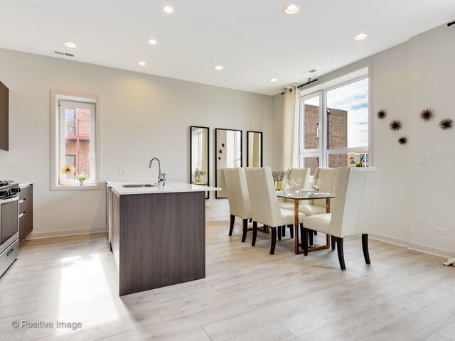 Photo - 6535 W Dickens Ave Unit 1E