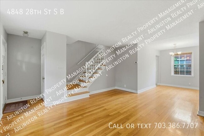4848 S 28th St
