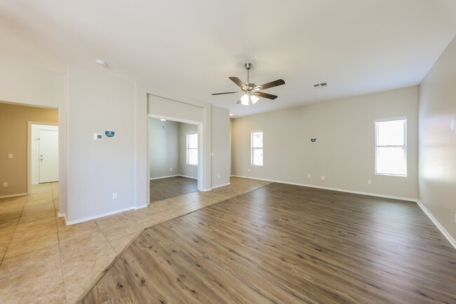 Photo - 16724 N 177th Ave