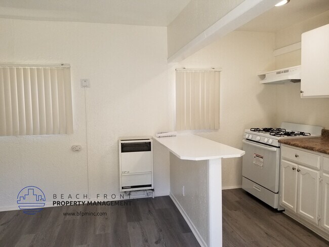 Photo - 2305 Lemon Ave.