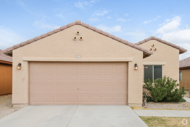 Building Photo - 1758 W Desert Hills Dr Rental