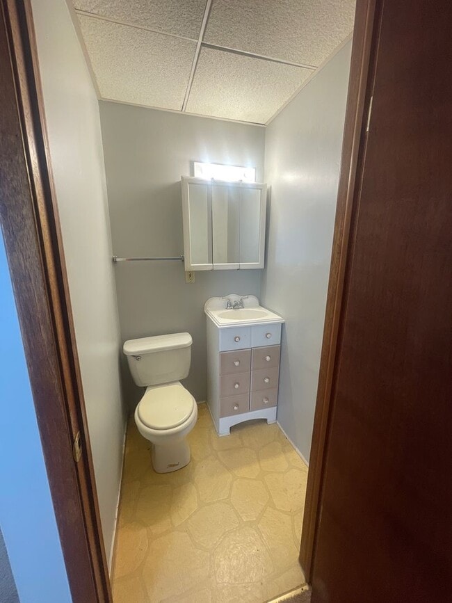 Photo - 3 bedroom 1.5 bath house!