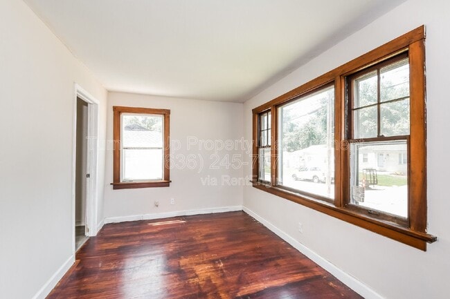 Photo - 422 Plaza Ave