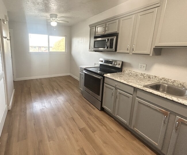 Photo - Ivy Circle Apartment