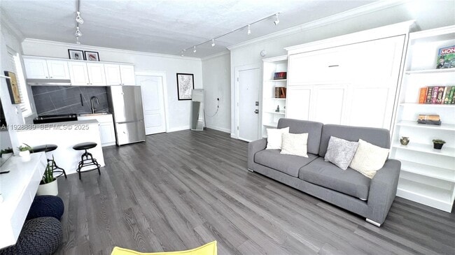 Photo - 1115 Euclid Ave Unit 2