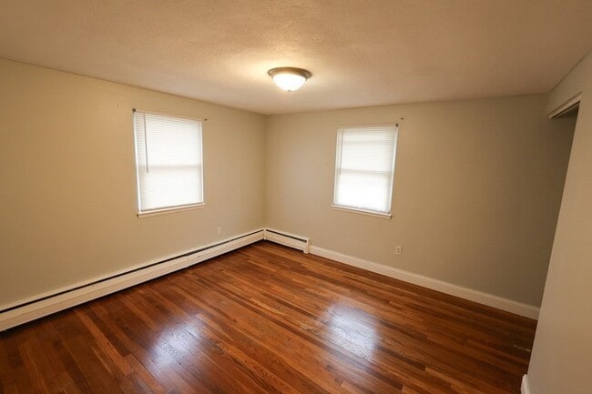 Photo - 18 Essex St Unit 3