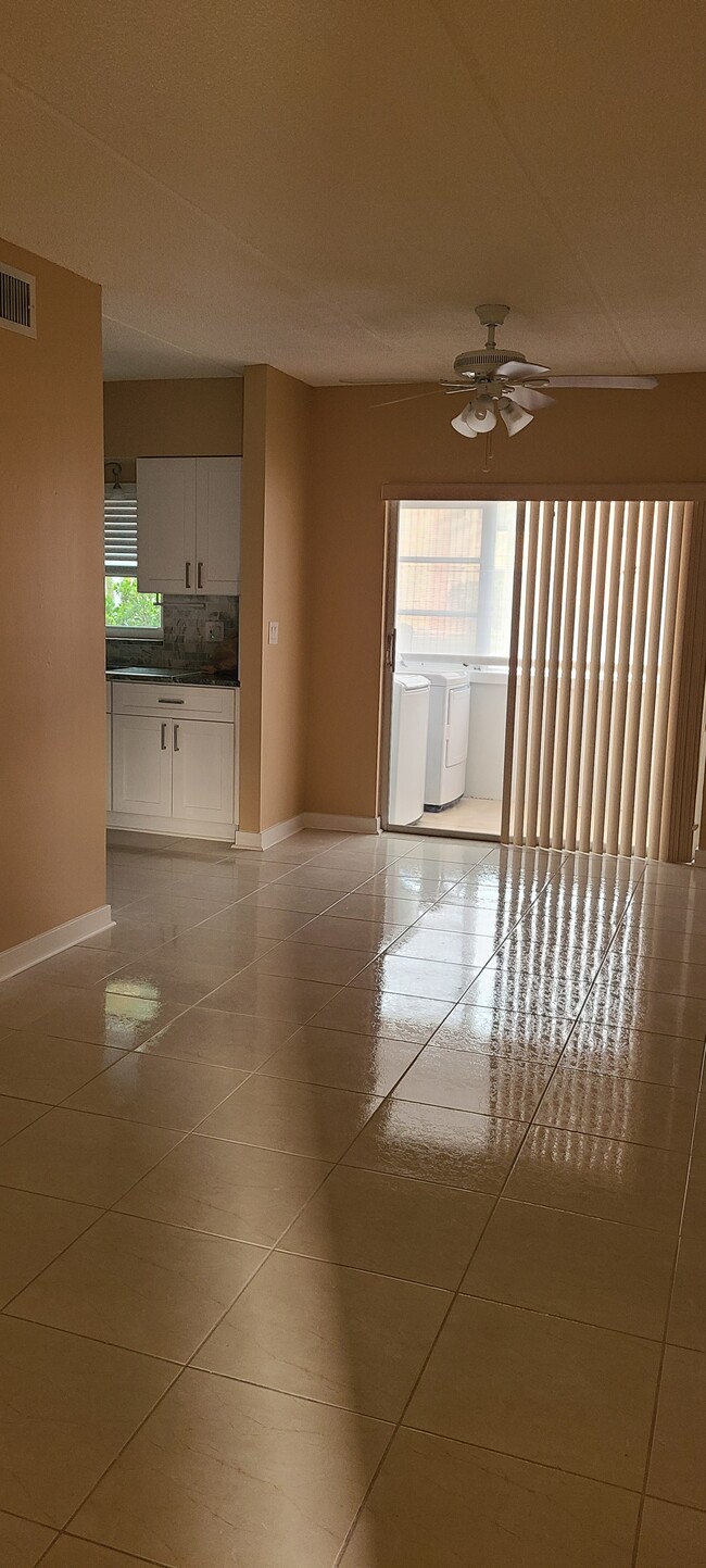 Photo - 1150 Rue des Reines Unit 1150 Rue Des Reines