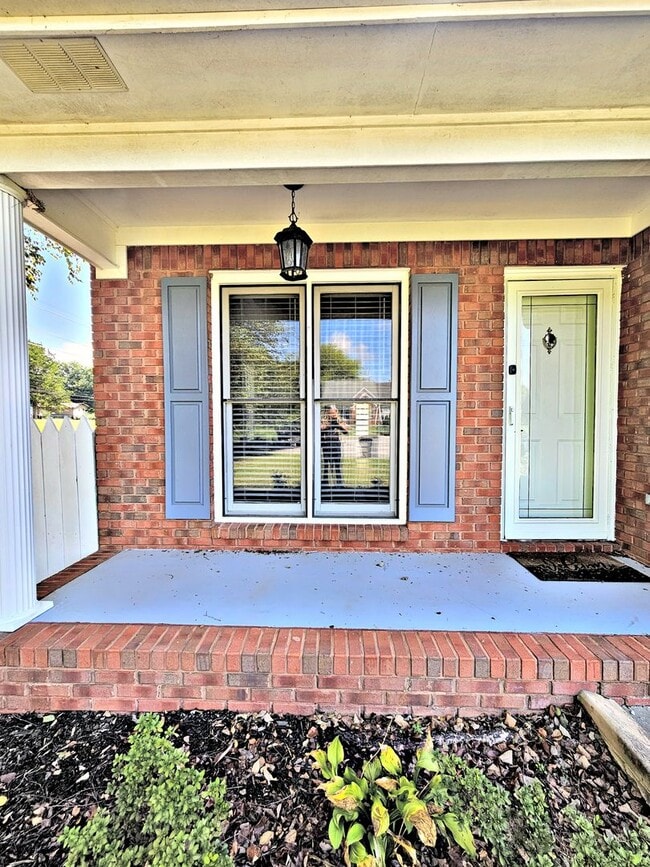 Photo - 2402 Harpeth Pl SW