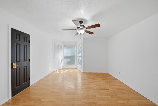 Photo - 2406 Webster Ranch Rd