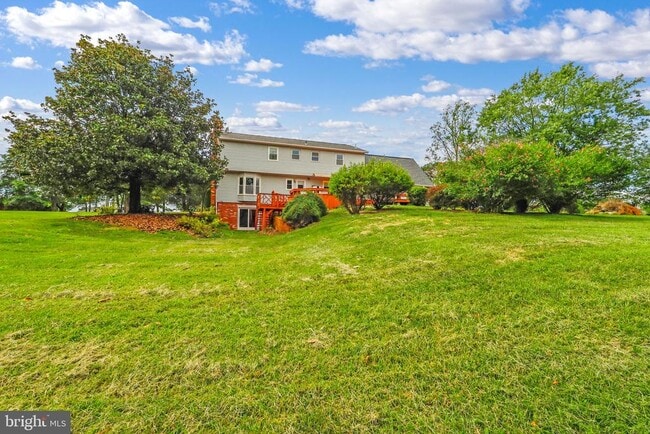 Photo - 21960 Oatlands Rd