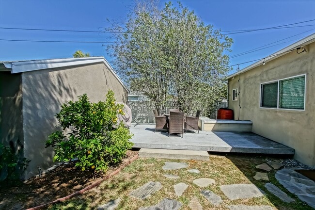 Photo - REMODELED, CHARMING & AIRY 3BR2BA HOME W/ OFFICE ON A LARGE LOT W/ NICELY LANDSCAPED FRONT YARD, ...