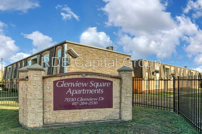 Photo - 7040 Glenview Dr Unit 29