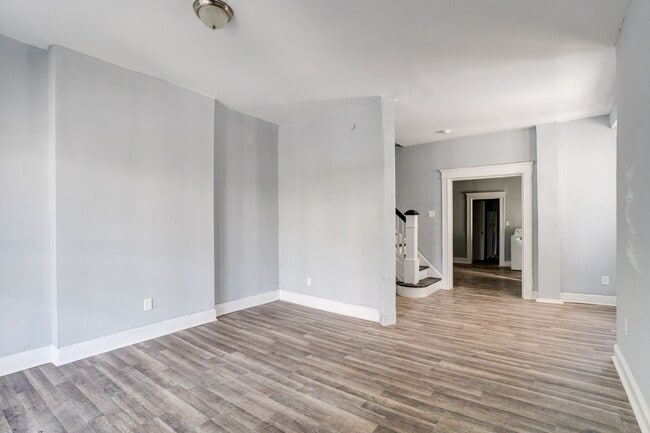 Photo - 1406 Poplar Grove St