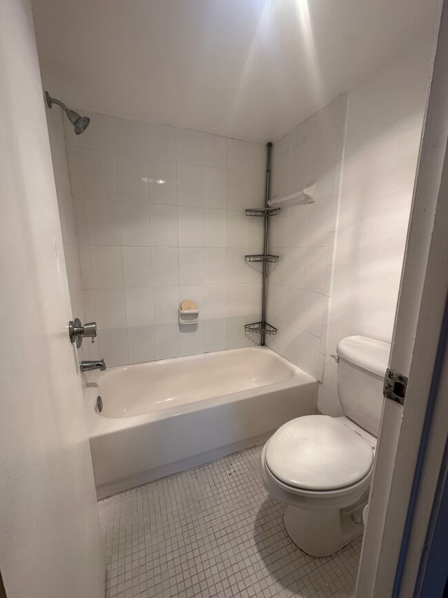 Photo - 4158 Inverrary Dr Unidad 309