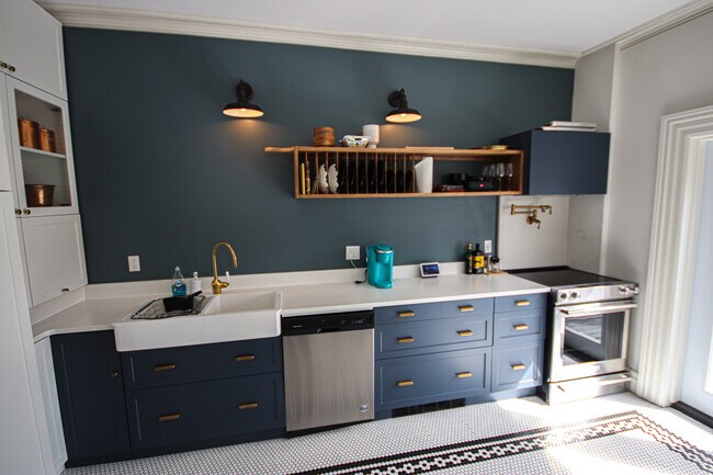 Photo - 103 Pleasant St