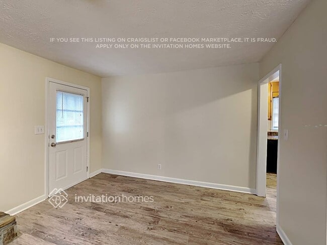 Photo - 3500 Rogers Dr