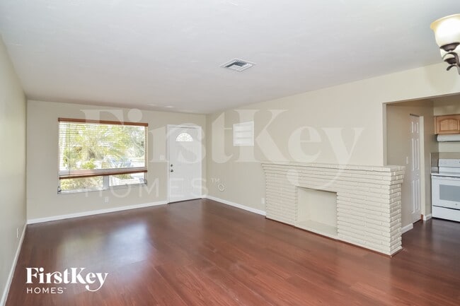 Photo - 3141 SW 17th St