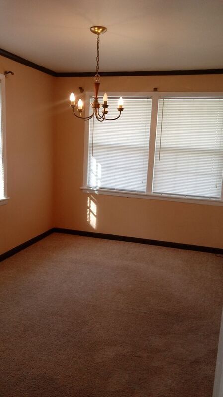 Photo - 107 Magazine Rd