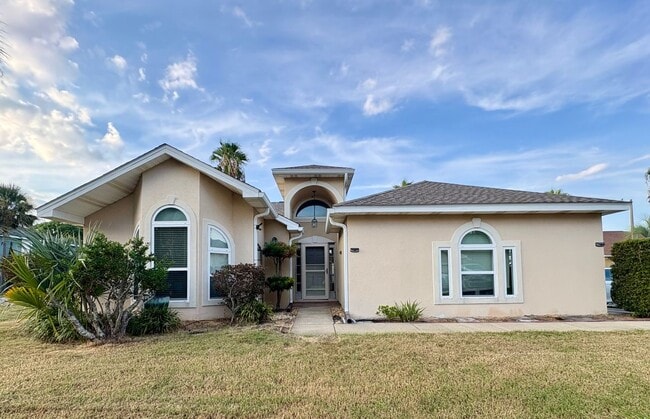 Building Photo - 77 Legion Park Loop