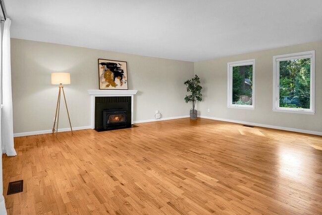 Photo - 6116 123rd Ave NE