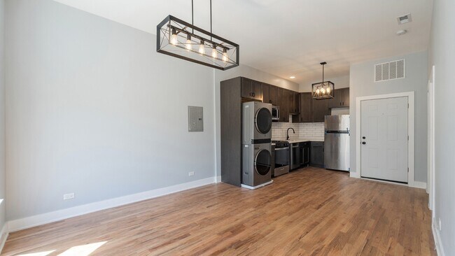 Photo - 1742 N California Ave Unit 2F