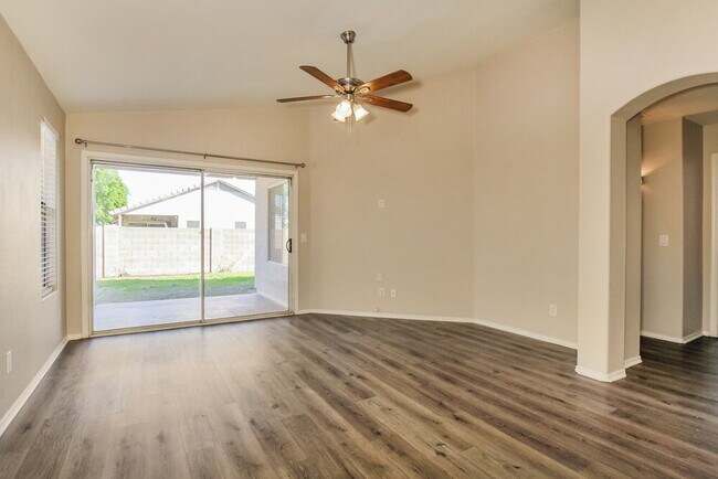 Photo - 8234 W Pima St