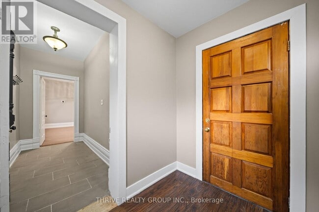 Photo - 922 Princess Ave