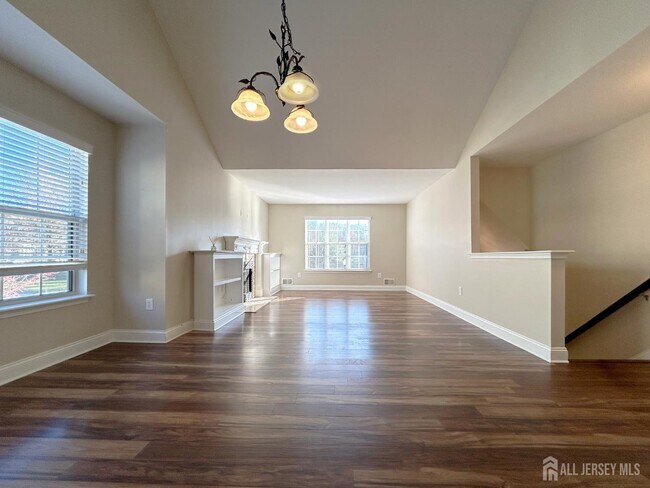 Photo - 3108 Vroom Dr