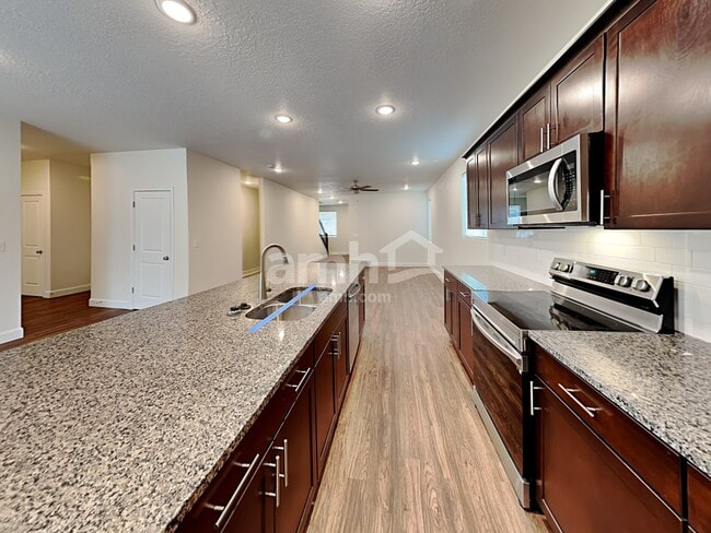 Photo - 2403 E Surry Way