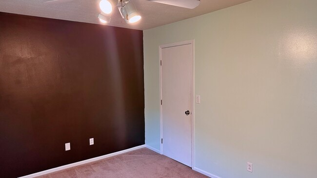 Photo - 1223 Rivercrest Dr Unidad B