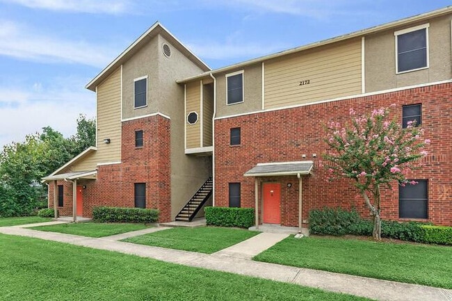 FOX BEND APARTMENTS