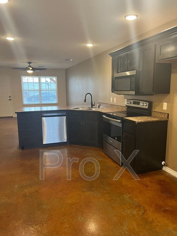 Photo - 402 Carson Way Unit Apt A