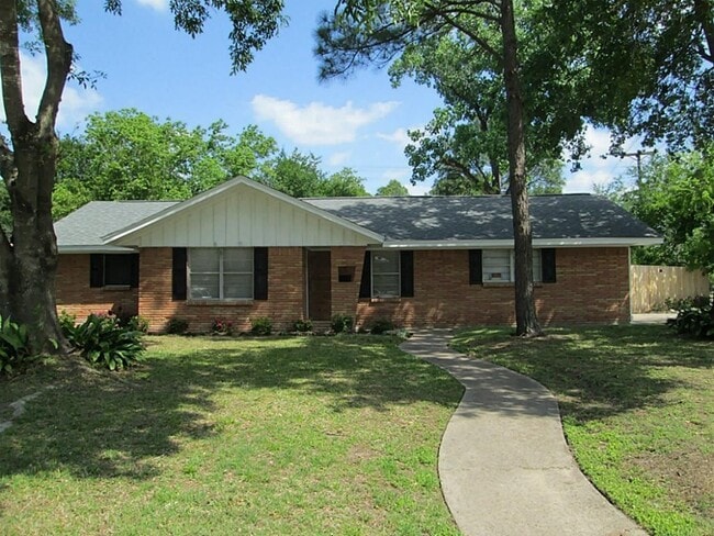 Photo - 10402 Chatterton Dr Casa