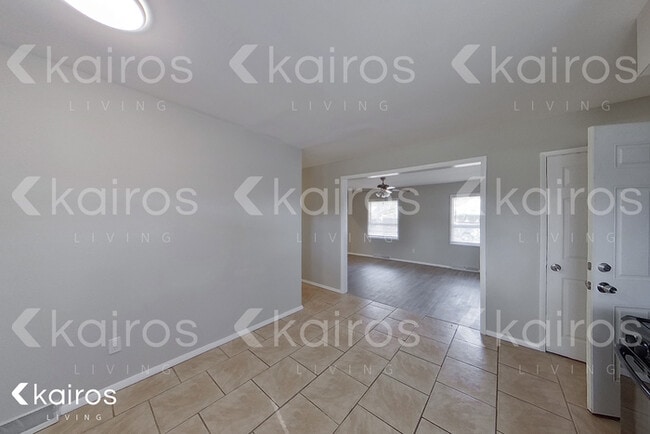 Photo - 2543 Pontchartrain Dr