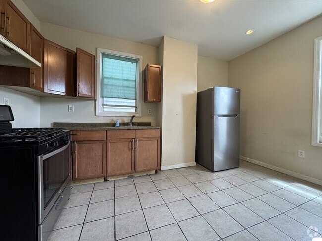 Building Photo - 50 Randolph Ave Rental