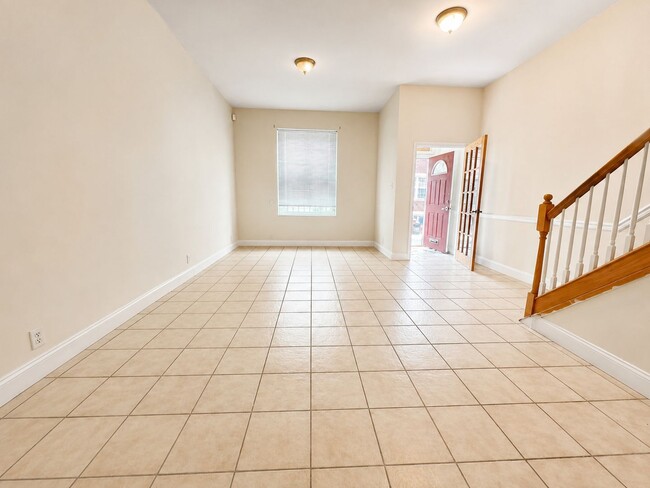 Photo - Spacious 7-Bedroom Home Near Temple University | Prime North Central Location