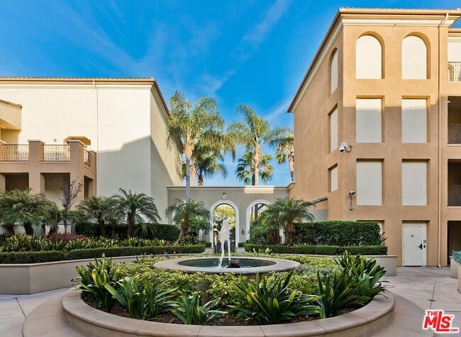 Photo - 12975 Agustin Pl Unidad 217
