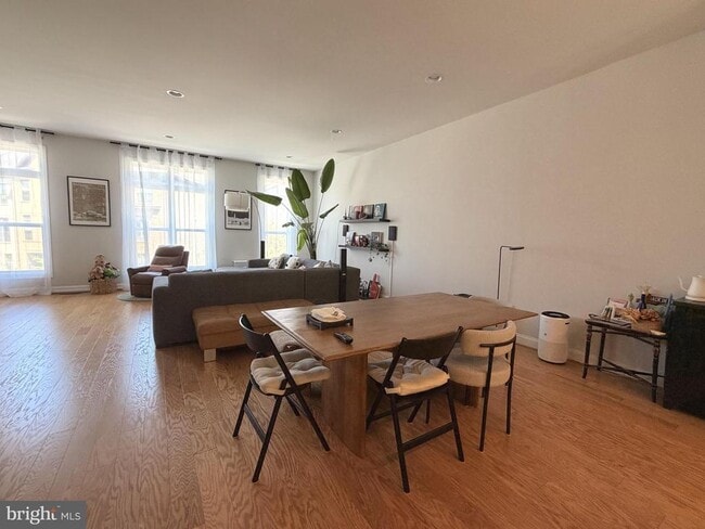 Photo - 12305 W Oaks Dr