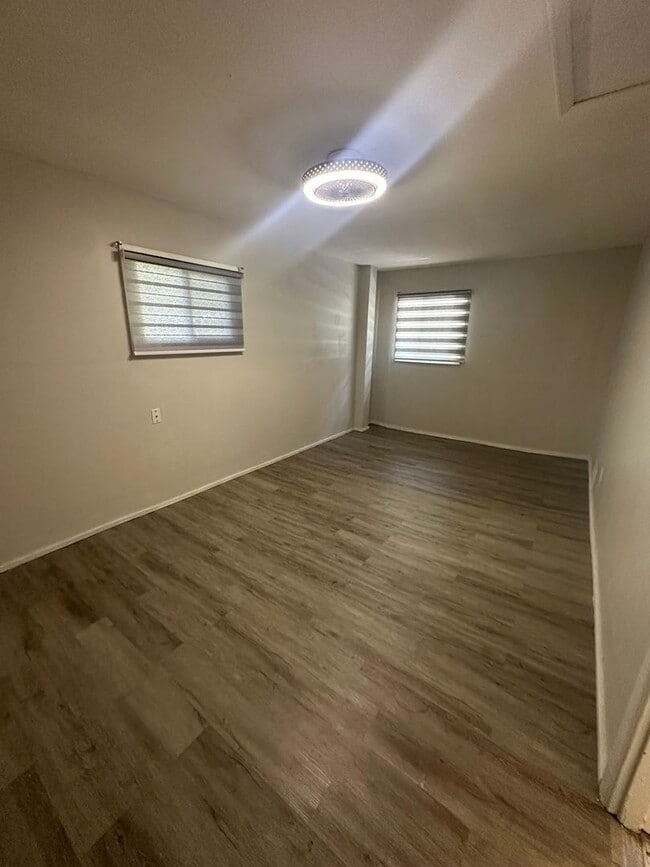 Photo - 4 Bed 1 Bath