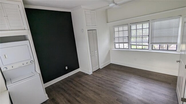 Photo - 713 1/2 S Rome Ave Unidad 1/2