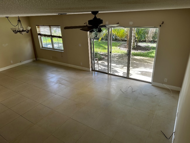 Photo - 8438 NW 40th Ct