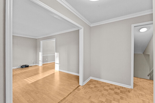 Photo - 3844 Creek Ct