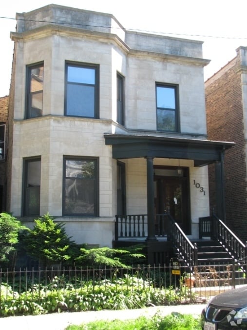 Building Photo - 1031 W Dakin St Unit 1 Rental
